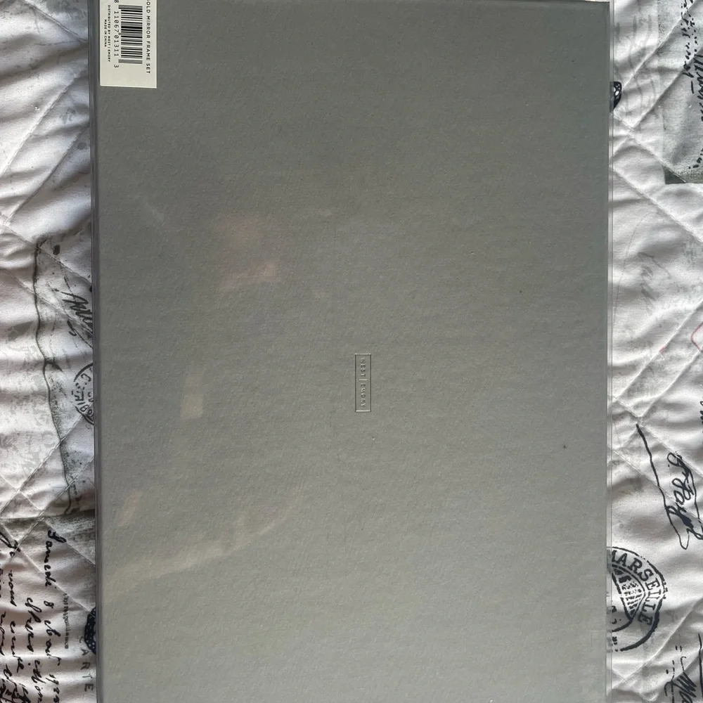 Target frames - Picture 2 of 2